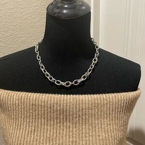 Kendra Scott necklace brand new